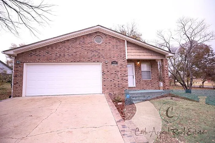 908 E Word Ave — Photo 1