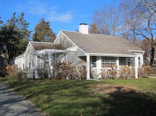 320 Sesuit Neck Rd, East Dennis, MA 02641