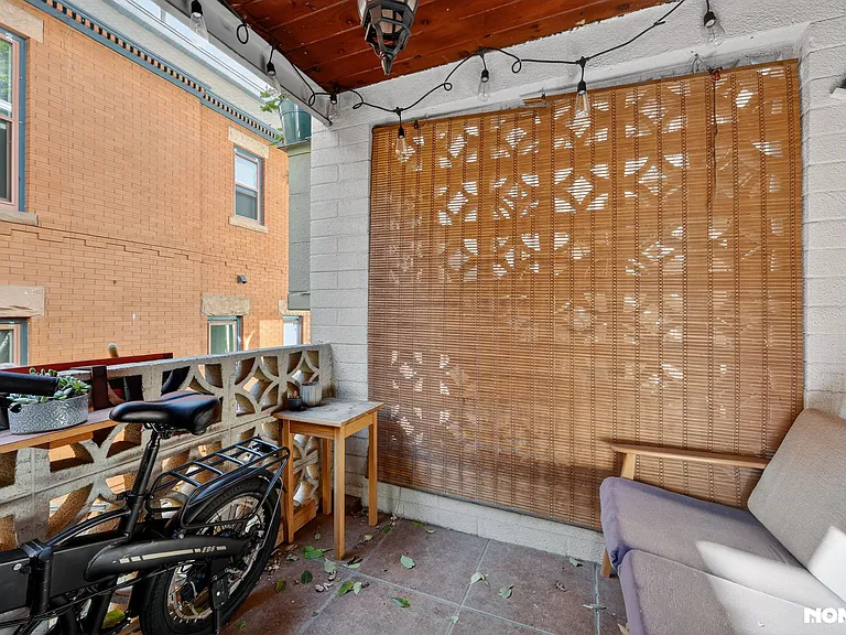 1343 N High St #8 — Photo 22