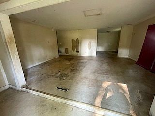 2nd image of 1311 N Walnut St