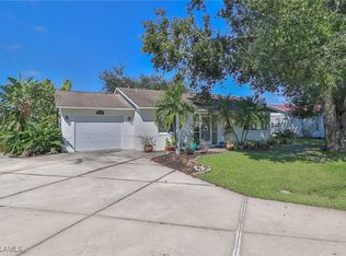 2225 Parker Ave, Fort Myers, FL 33905