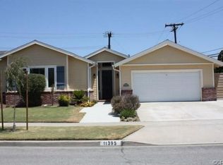11395 Harrisburg Rd, Los Alamitos, CA 90720