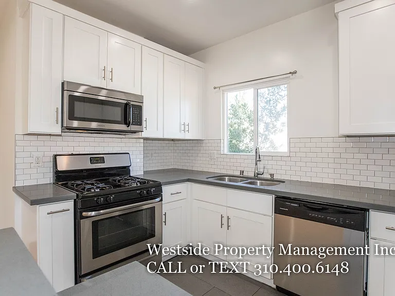 317 Parkman Ave #321 — Photo 3
