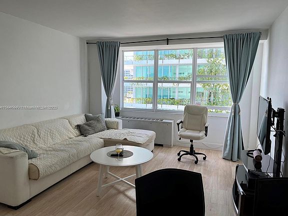 3rd image of 1250 W West Ave #8D