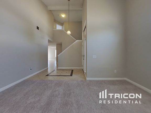 4th image of 15483 Paseo Carmel