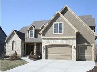8322 Haven St, Lenexa, KS 66219