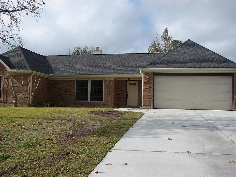 1st image of 211 Bragg Ct
