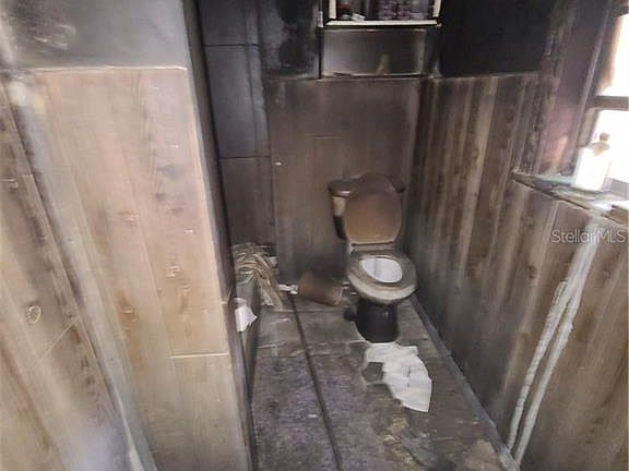 4th image of 604 N Warnell St