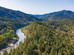 4158 Abegg Rd, Merlin, OR 97532