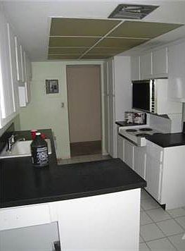 3rd image of 18051 Biscayne Blvd APT 405-1