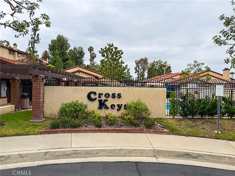 1034 Romney Dr — Photo 39