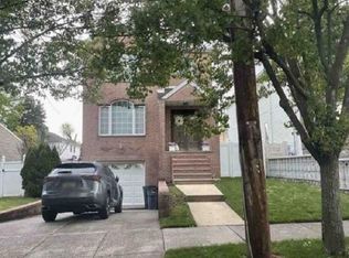 314 Loretto St, Staten Island, NY 10307