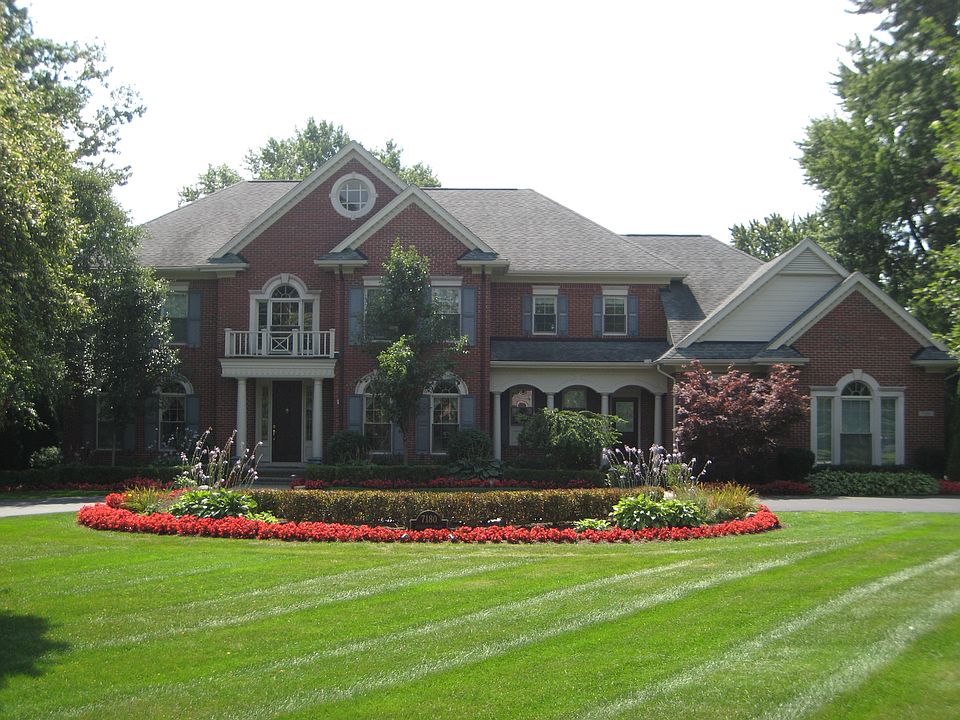 1st image of 7180 Parkhurst Dr