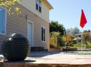 5430 N 49th St #B, Ruston, WA 98407