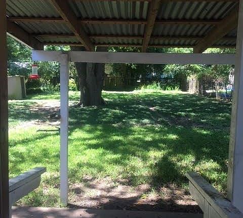 2nd image of 2440 Culbertson St