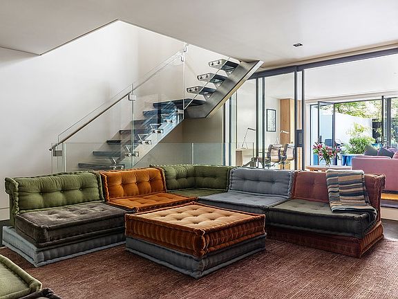 4th image of 16 Sidney Pl