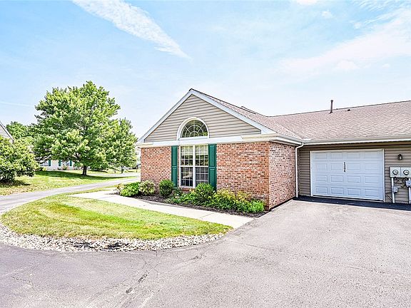 3rd image of 1304 Redmont Pl Unit 1304