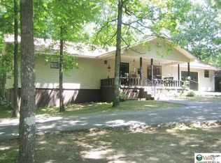 1190 County Road 308, Fort Payne, AL 35968