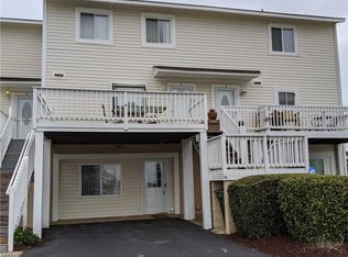 4 Buckroe Ave, Hampton, VA 23664