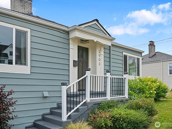 5th image of 3903 SW Dakota Street