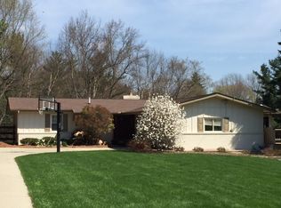 3979 Cardinal Rd, Akron, OH 44333