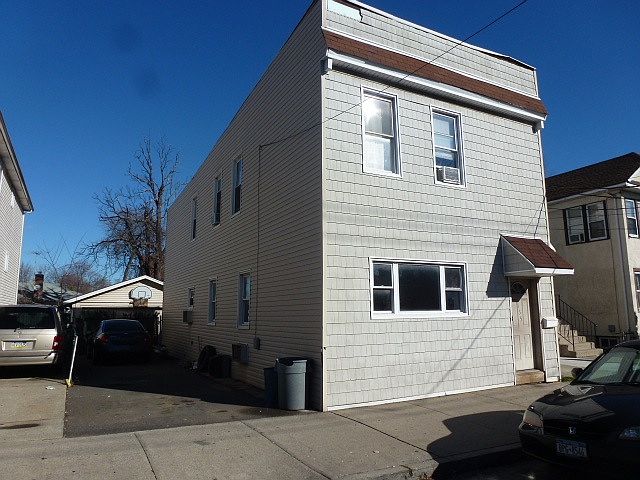 1st image of 155 Blackford Ave