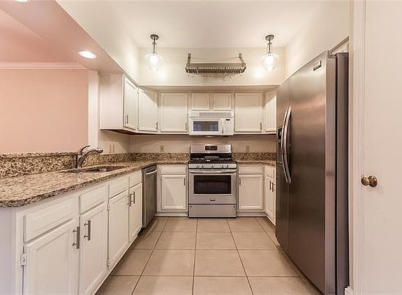 4th image of 615 Nashville Ave