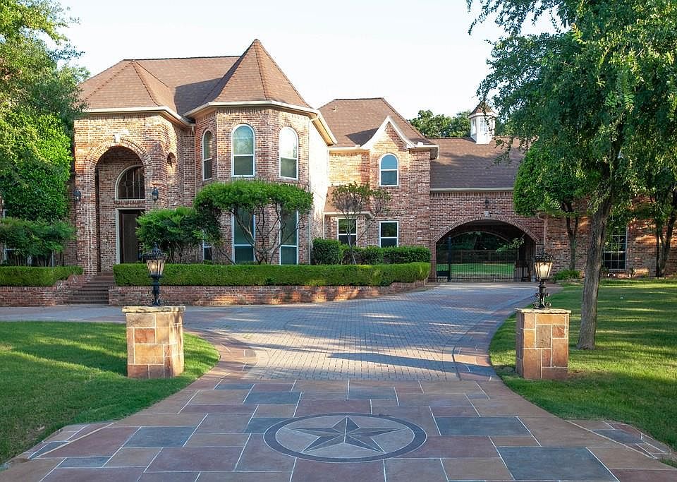 1st image of 5409 Thistle Hill Cir