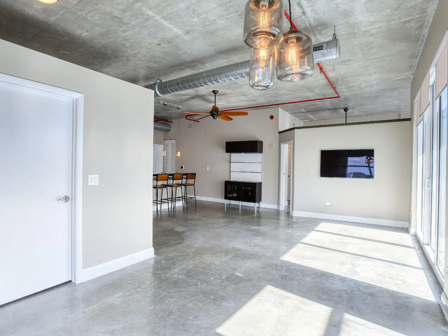 1 bed, 2.0 bath, 1146 sqft, $3,200 — Photo 4