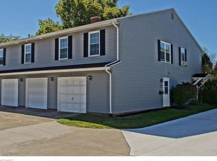 8105 Puritan Dr APT B, Mentor, OH