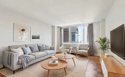 400 East 71st Street, #21A