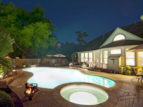 4th image of 6 W Whistlers Bend Cir