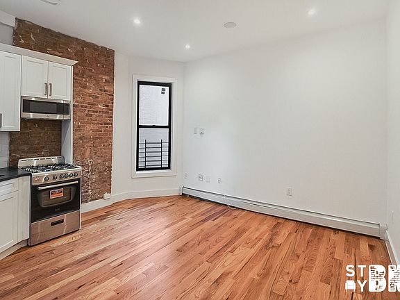 2nd image of 131 Herkimer St #5P