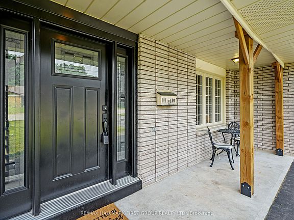 4th image of 57 Freeman Dr