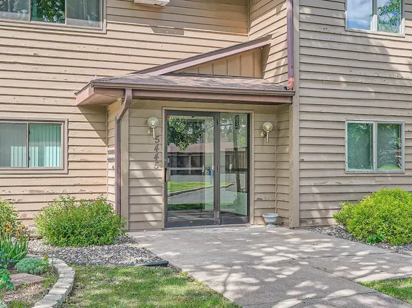 5445 Babcock Trl #N201, Inver Grove Heights, MN 55077