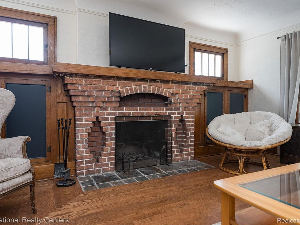 134 N Anderson St, photo 13