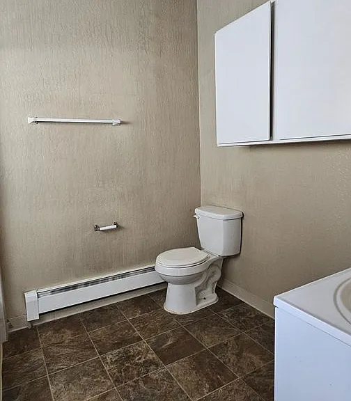 244 Hill St #6 — Photo 6