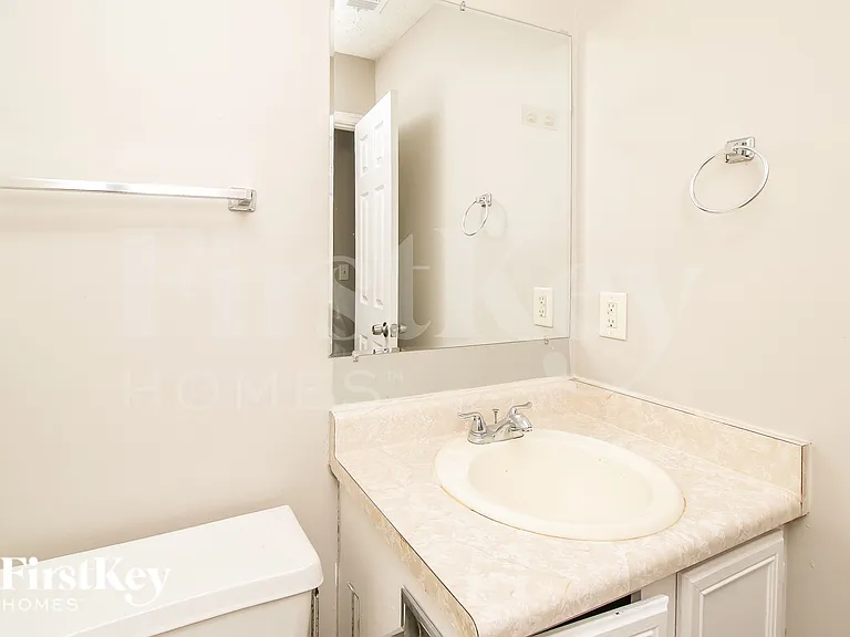 3769 Reston Ln — Photo 17