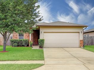 7027 Primrose Rd, Baytown, TX 77521