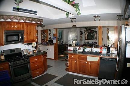 Kitchen enterance