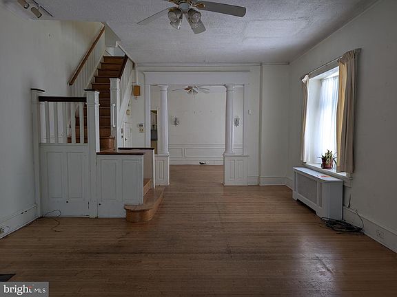 4th image of 229 E Mount Pleasant Ave