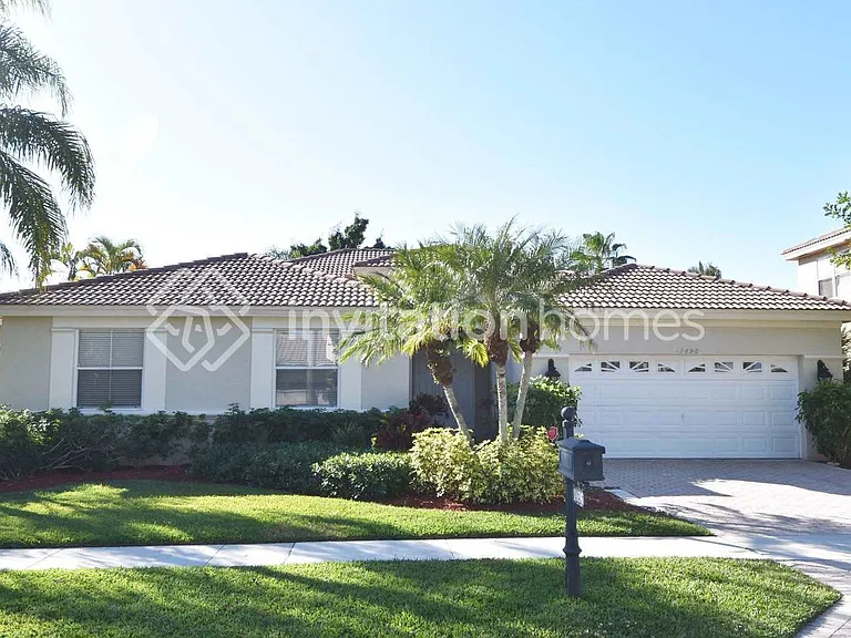 18696 Ocean Mist Dr — Photo 1