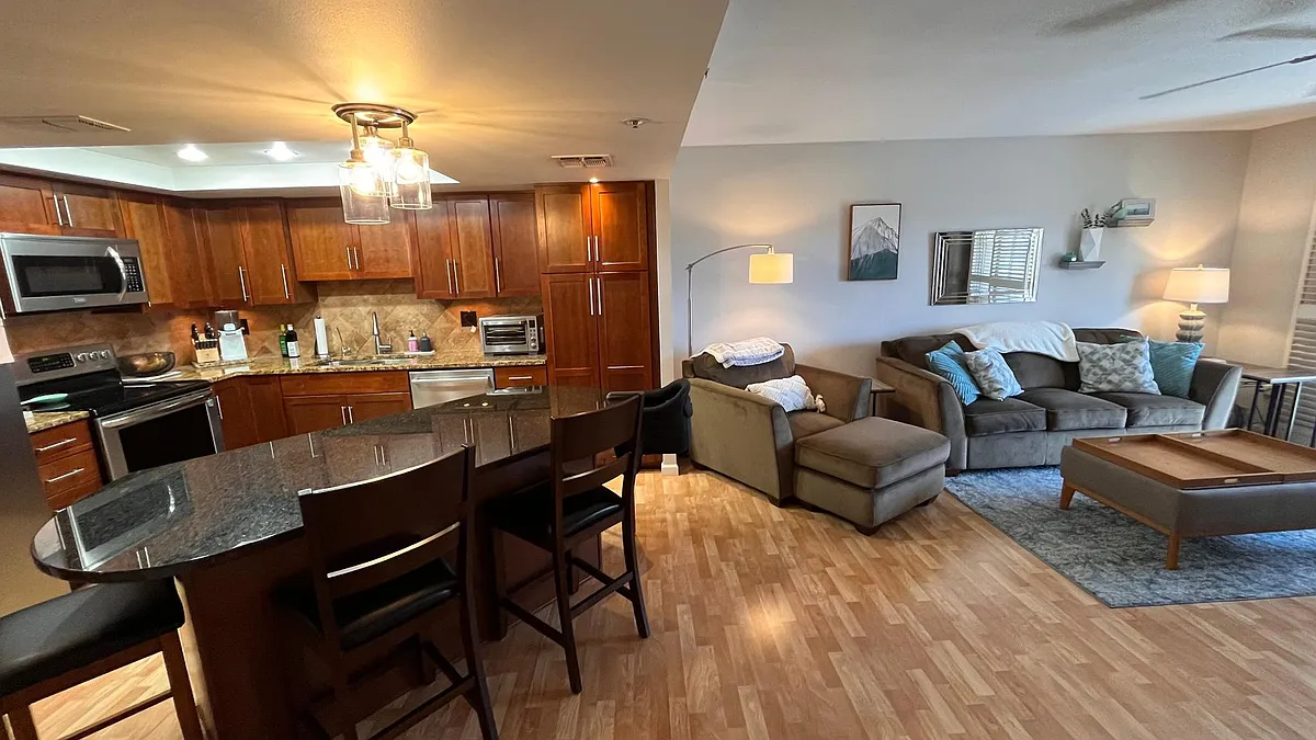 Open layout - 7970 E Camelback Rd #403