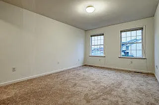 445 Northstar Dr — Photo 5