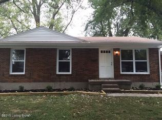 4005 Smallboat Ct, Louisville, KY 40229