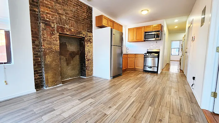 Rented by Voro New York | media 1