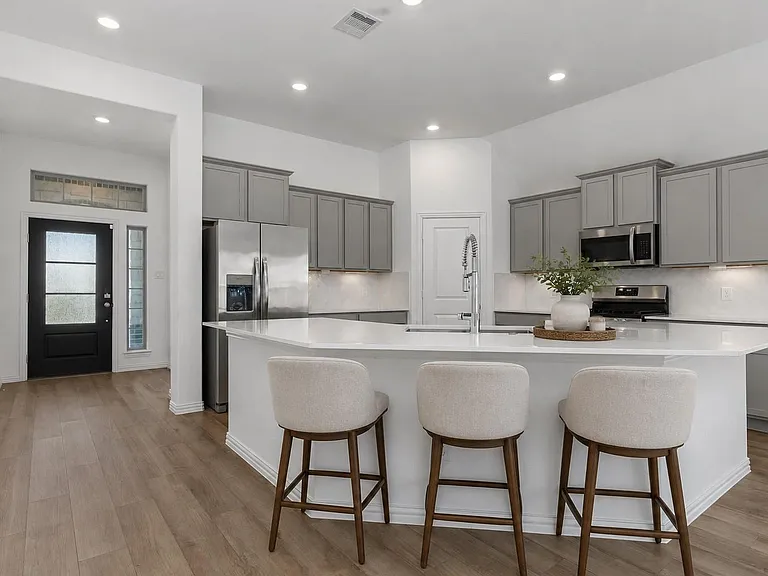 31427 Vineyard Creek Dr — Photo 6