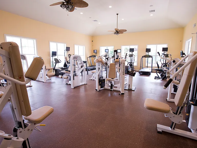 Calypso Bay Apartments — Photo 11