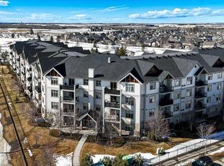100 N Lakeway Blvd #114, Sylvan Lake, AB T4S0A4