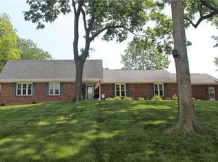 1913 Wildwood Dr, Greencastle, IN 46135